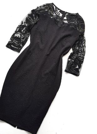 Ошатне чорна сукня з візерунком по сітці