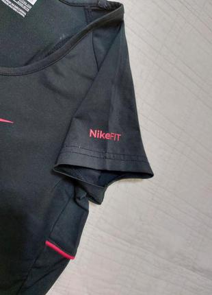 Спортивная футболка nike dry-fit на девочку р. 128-1407 фото