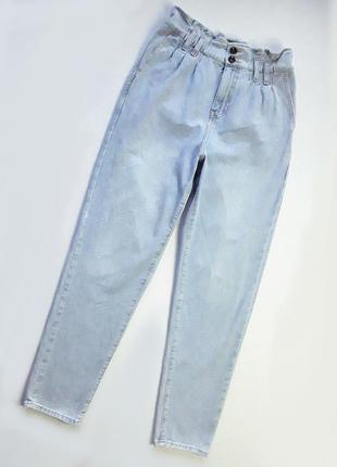 Модные джинсы с высокой посадкой от denim
