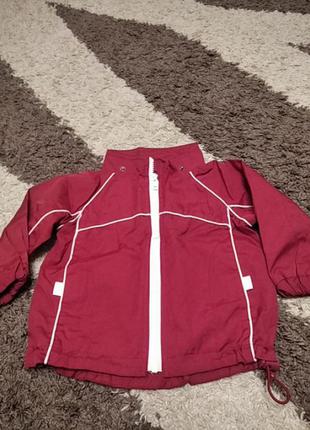 Курточка вітровка