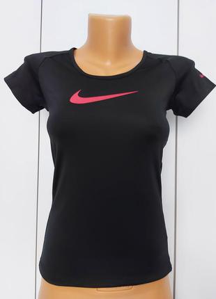 Спортивная футболка nike dry-fit на девочку р. 128-1401 фото