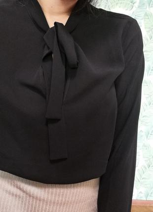 Черная стильная блузка united colors of benetton3 фото