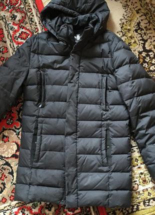 Якісний пуховик disenwor р..48 пог-60см верх-nylon-нейлон