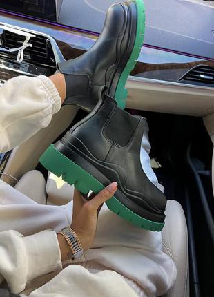 Bottega veneta green женские массивные брендовые низкие сапоги модные черные ботинки из натуральной кожи жіночі чорні сапоги із натуральної шкіри3 фото