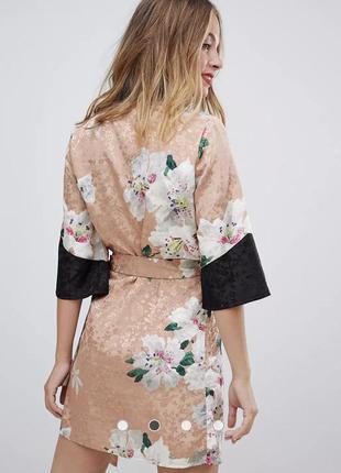 Платье мини с запахом в стиле кимоно и цветочным принтом asos3 фото