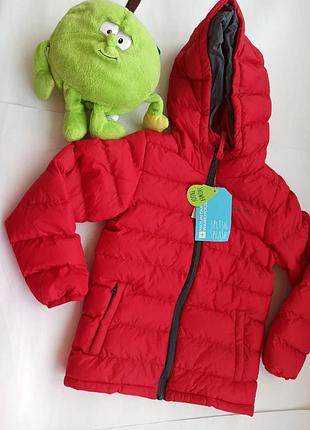 Красный пуховик mountain warehouse на 5-6 лет, 110-116 см