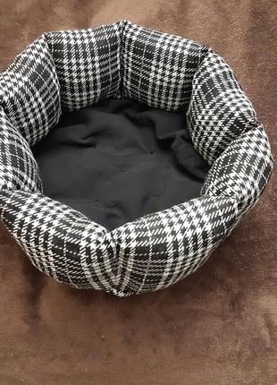 Лежанка лежак спальное место для кошек и собак размер 33×33 см2 фото