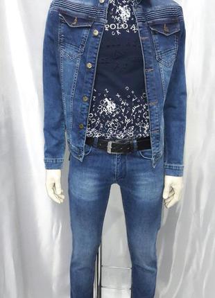 Чоловіча джинсова куртка синя