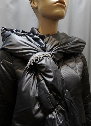 Женское стеганное пальто темно-серого цвета6 фото