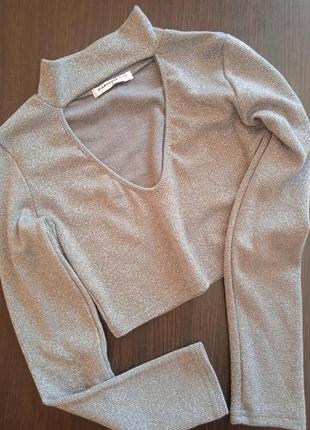 Чудовий жіночий топ срібного кольору