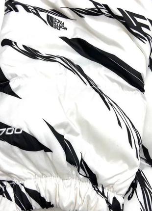 Пуховик tnf 700 zebra white the north face8 фото