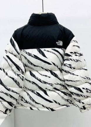 Пуховик tnf 700 zebra white the north face6 фото