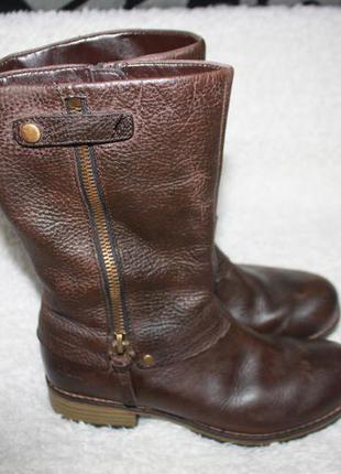 Крутые кожаные сапоги демисезонные фирмы clarks 12 размера по стельке 19,5-20 см.2 фото