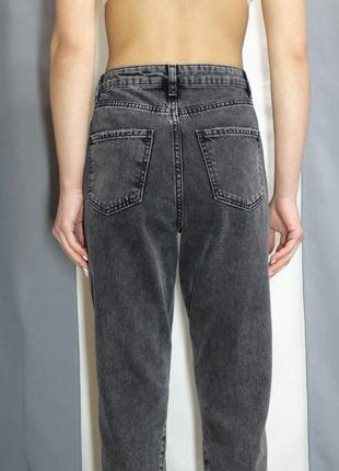 Коттоновые женские джинсы с асимметричным низом5 фото