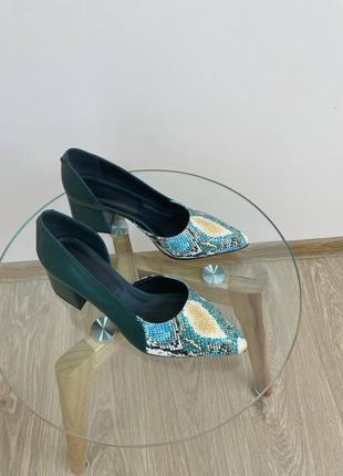 Эксклюзивные туфли лодочки итальянская кожа зелёные5 фото