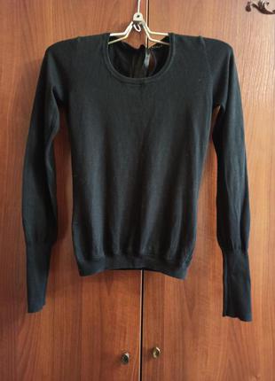 Джемпер. розмір xs. sisley.