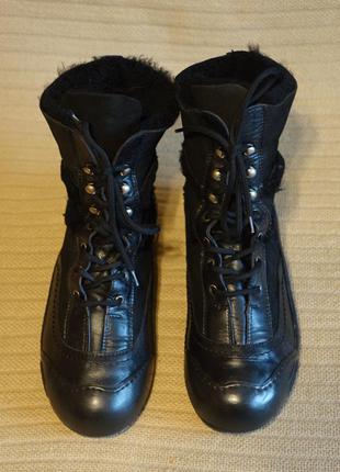 Теплющие высокие черные цигейковые ботинки 38 р. ( 25 см.)2 фото