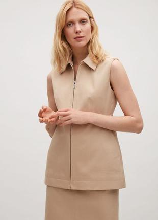Скульптурний жилет піджак бкз рукавів від cos