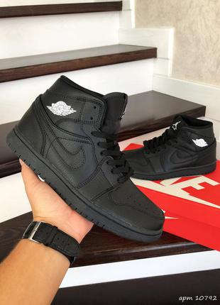 Шикарные женские кроссовки топ качество 🎁