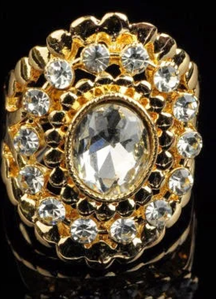 Кольцо с белым кристаллом код 484
