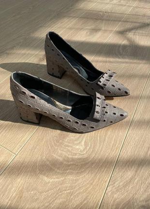 Эксклюзивные туфли лодочки итальянская кожа рептилия беж капучино3 фото