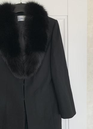 Красивое классическое легкое пальто - жакет  для бизнес леди .с натуральным мехом5 фото
