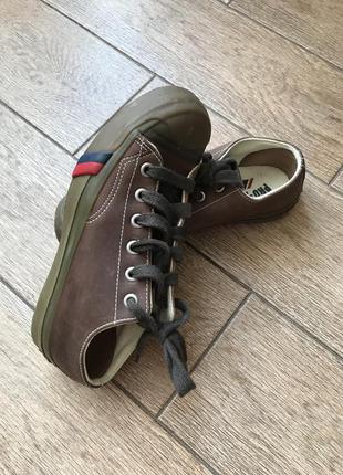 Шкіряні кеди