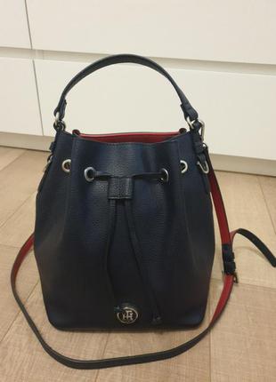 Tommy hilfiger