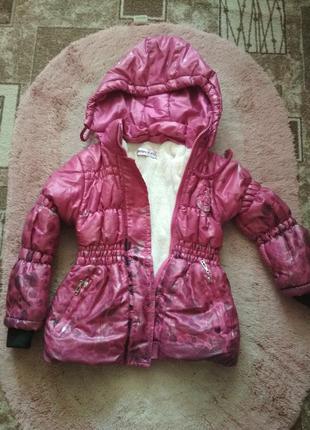 Осенняя курточка 104-110 рост
