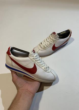 Женские оригинальные кожаные кроссовки nike cortez2 фото