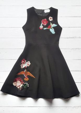 Платье-сарафан черное  с вышивкой птиц