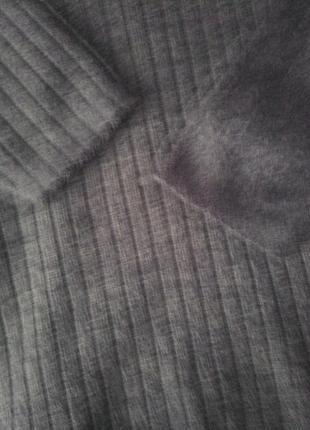 Чоловічий легкий светр .7 фото