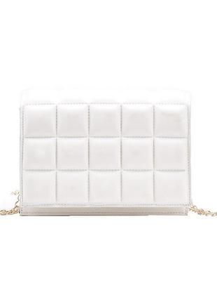 Женская маленькая классическая белая сумочка на цепочке клатч в клетку белый4 фото