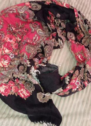 Хустка вовняної, квітчаста хустка, очіпок орнамент, чорна хустка в кольорах, хустку з бахромою, циганський платок