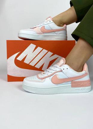 Прекрасні жіночі кросівки nike sb kids sb check premium card 1 low білі з рожевим пудровим