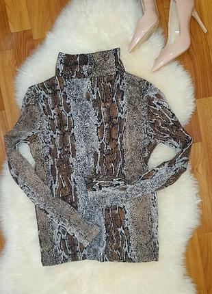 Стильний светр - водолазка zara