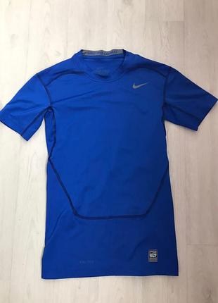 Футболка nike размер s