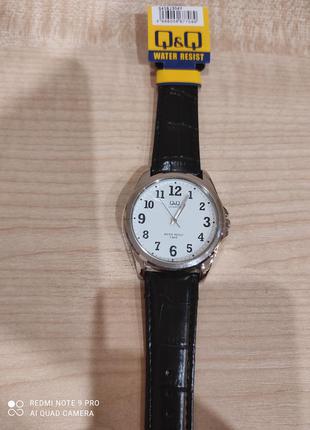 Стильные женские часы легендарного бренда, оригинал.8 фото