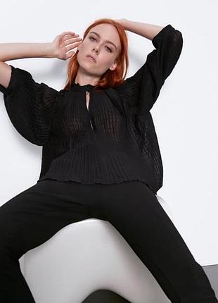Блуза воздушная плиссе плюмети от zara