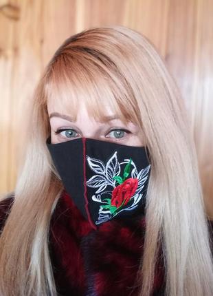 Захисні багаторазові маски з вишивкою (100% бавовна)7 фото