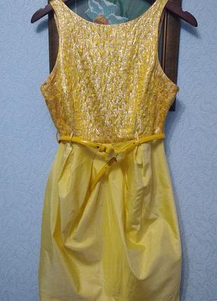 Яскраве ефектне плаття river island