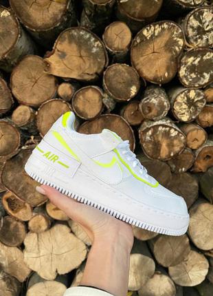 Женские кожаные кроссовки бело-желтые nike Here's Every Single Dunk That's Dropping This Week🆕найк аир форс 1 шадоу