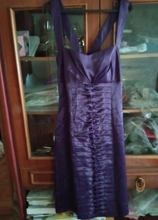 Платье атласное фиолетовое, размер м-л, фирма oggi5 фото