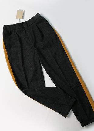 Стильные трендовые брюки с лампасами pull & bear3 фото