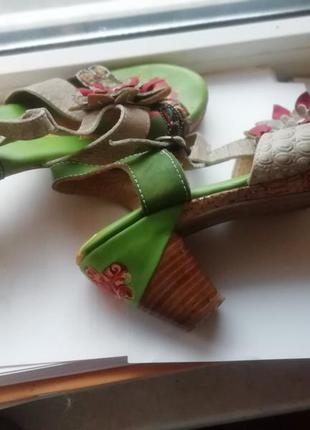 Босоножки туфли лето яркий цвет удобный каблук pavacini2 фото