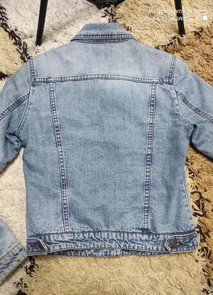 Утепленная джинсовка, джинсовая куртка bershka на меху, xs-s10 фото