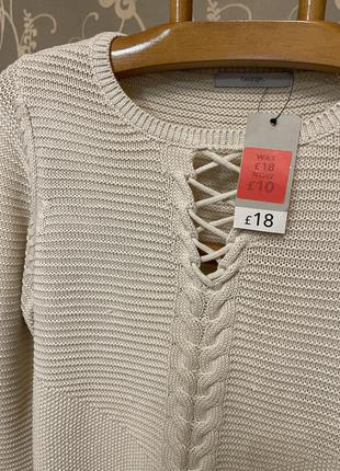 Дуже красивий і стильний брендовий в'язаний светр.8 фото