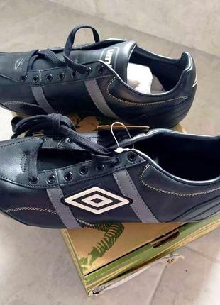 Кроссовки umbro footie4 фото