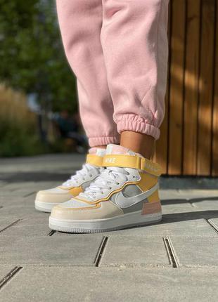 Жіночі кросівки nike air force 1 high grey/yellow (хутро)