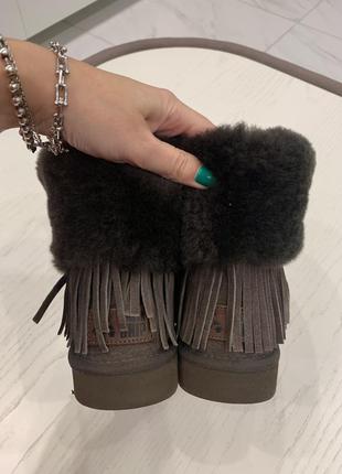 Сапоги угги натуральная овчина busta gripp2 фото